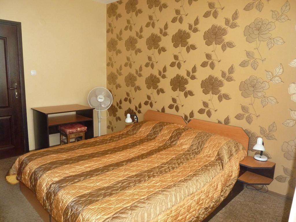 Tarnovski Dom Guest Rooms Велико-Тырново Номер фото